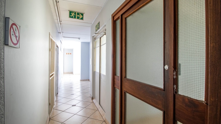 1 Bedroom Property for Sale in Elma Park Gauteng