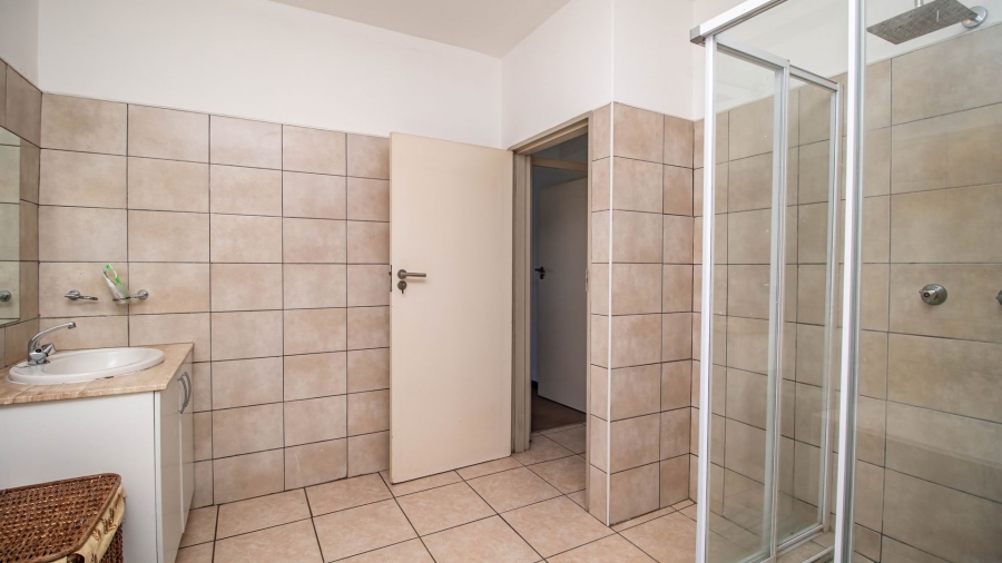 1 Bedroom Property for Sale in Elma Park Gauteng