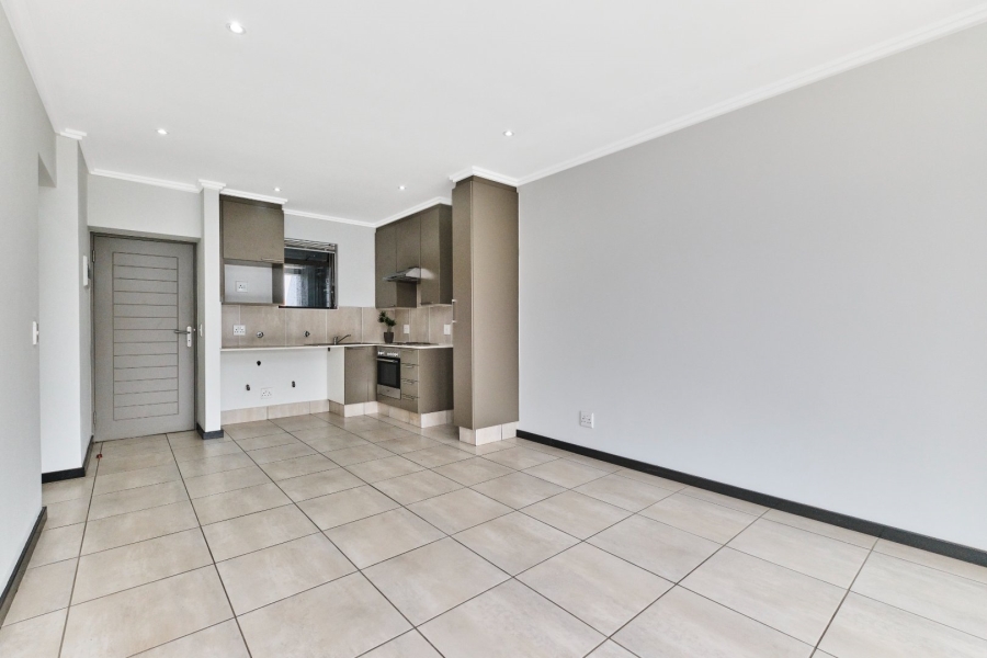 To Let 1 Bedroom Property for Rent in Lonehill Gauteng