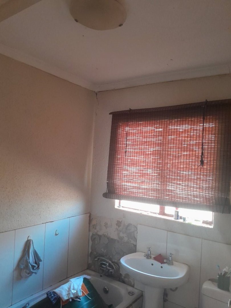 To Let 2 Bedroom Property for Rent in Soshanguve WW Gauteng