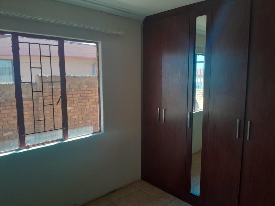 To Let 2 Bedroom Property for Rent in Soshanguve WW Gauteng