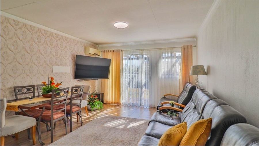 2 Bedroom Property for Sale in Aloe Ridge Estate Gauteng