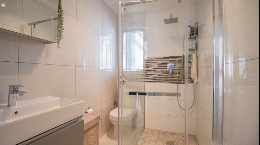 2 Bedroom Property for Sale in Aloe Ridge Estate Gauteng