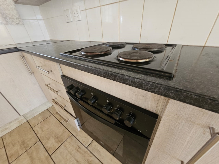 3 Bedroom Property for Sale in Wierda Park Gauteng