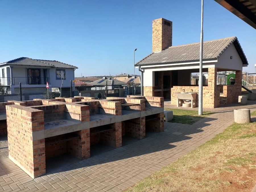 2 Bedroom Property for Sale in Riverside View Gauteng