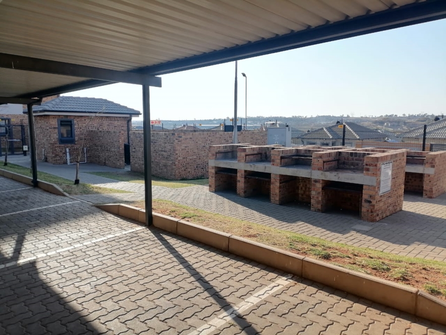 2 Bedroom Property for Sale in Riverside View Gauteng