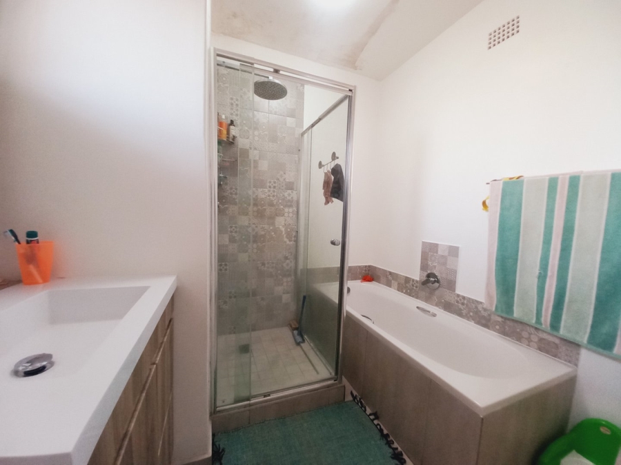 To Let 2 Bedroom Property for Rent in Wychwood Gauteng