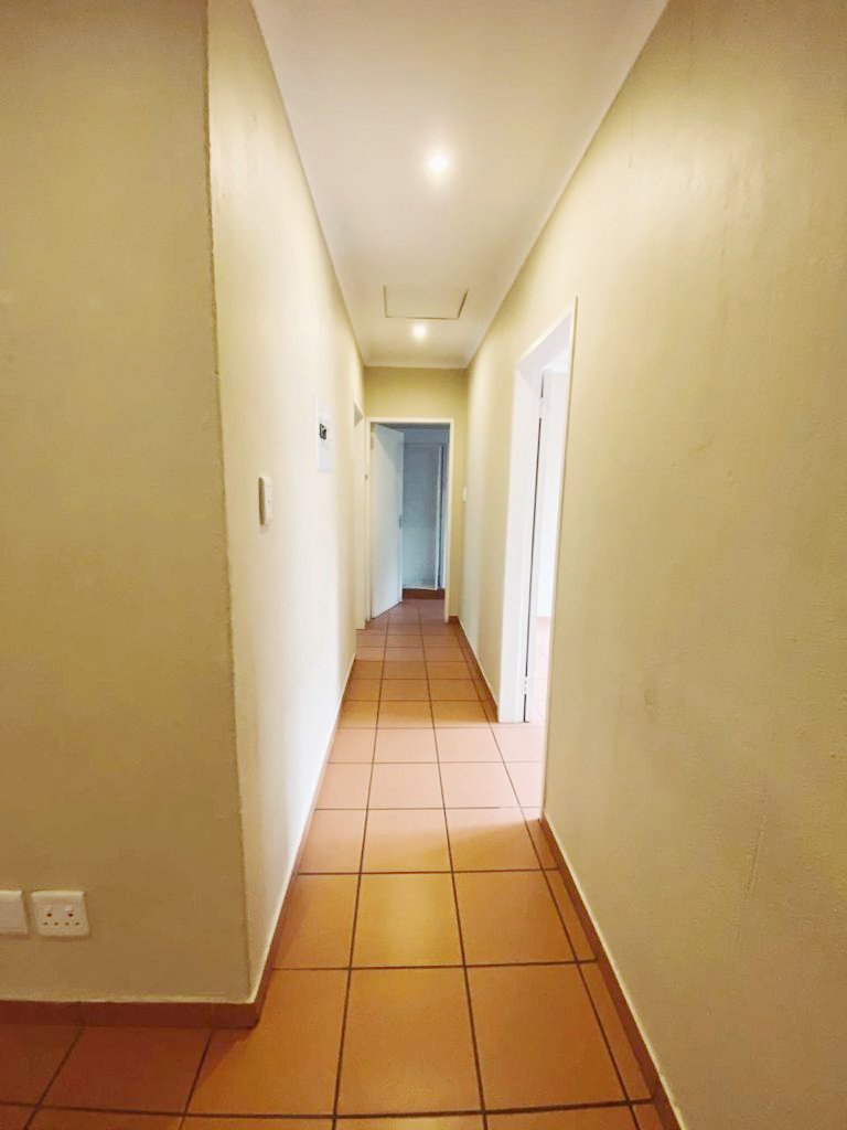 To Let 2 Bedroom Property for Rent in Edenvale Central Gauteng