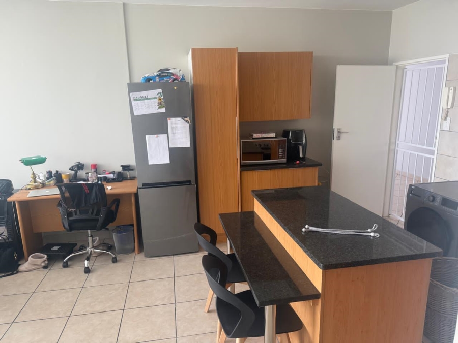 To Let 1 Bedroom Property for Rent in Bedfordview Gauteng