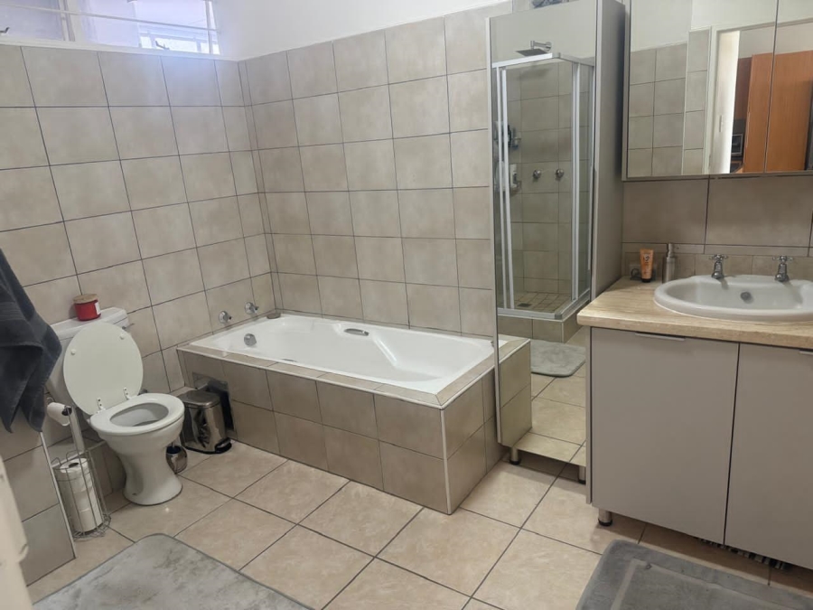 To Let 1 Bedroom Property for Rent in Bedfordview Gauteng