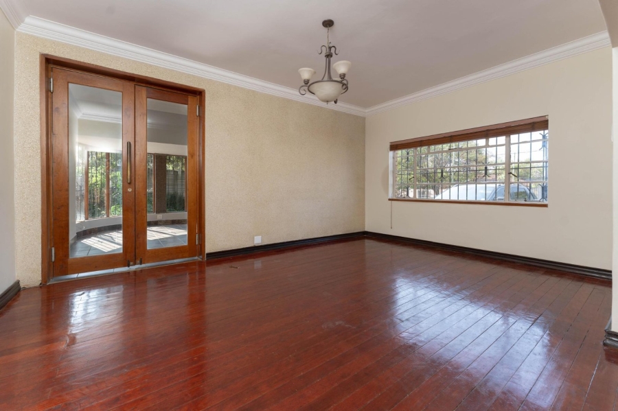 To Let 4 Bedroom Property for Rent in Florida Gauteng