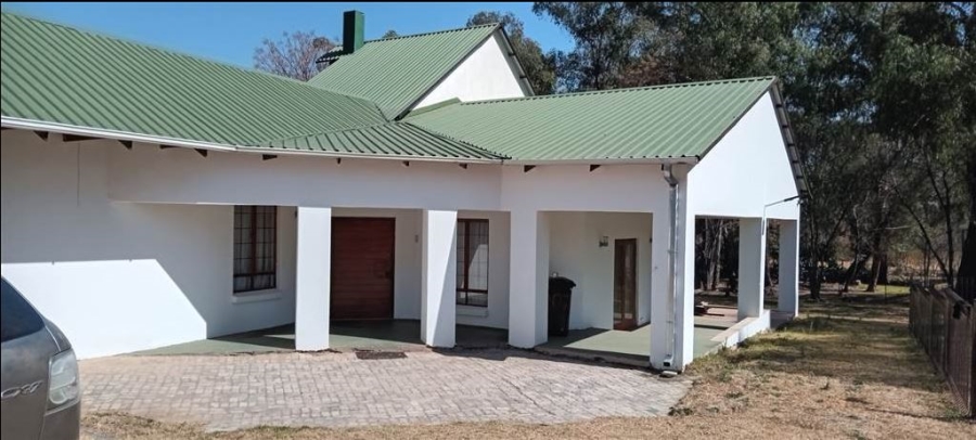 5 Bedroom Property for Sale in President Park Gauteng