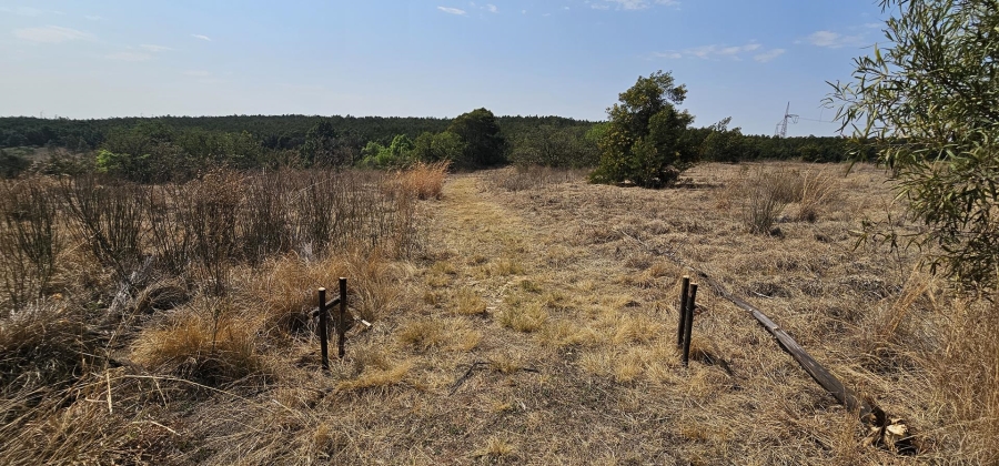 Commercial Property for Sale in Zwavelpoort Gauteng