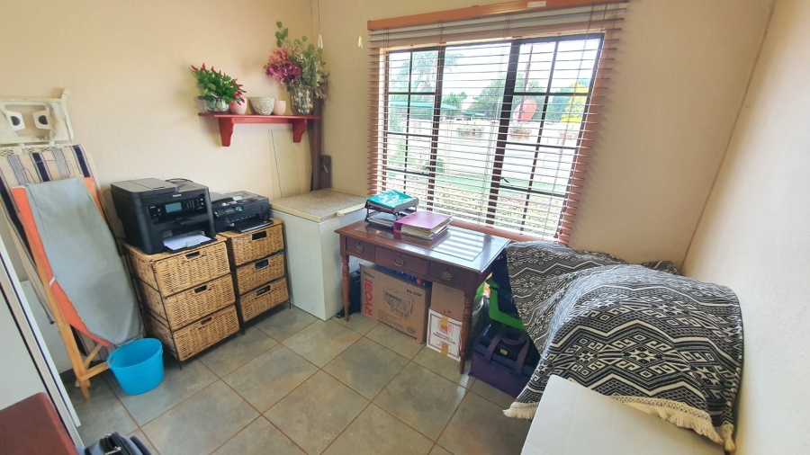 4 Bedroom Property for Sale in Hesteapark Gauteng