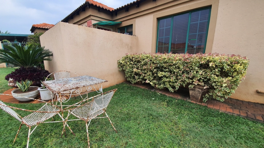 4 Bedroom Property for Sale in Hesteapark Gauteng