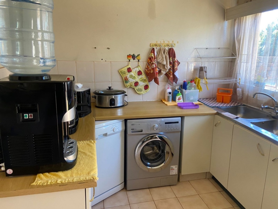 4 Bedroom Property for Sale in The Orchards Gauteng