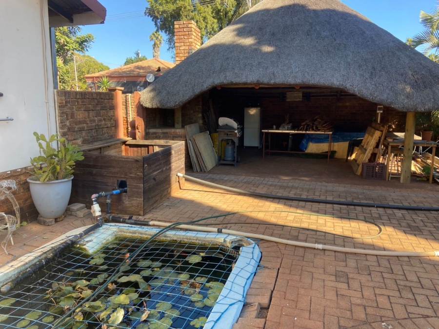 4 Bedroom Property for Sale in The Orchards Gauteng