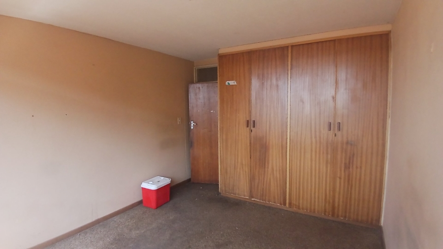 2 Bedroom Property for Sale in Pretoria Central Gauteng