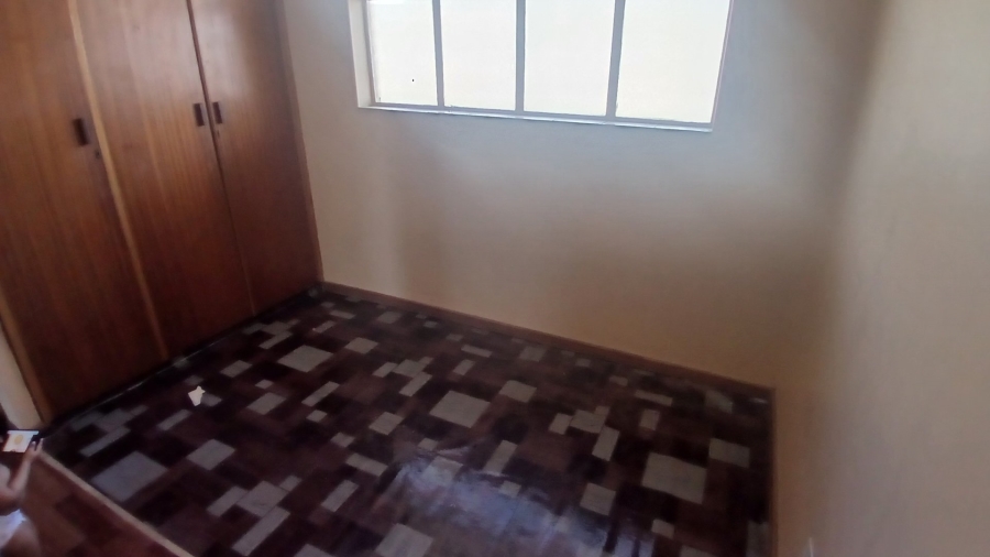 2 Bedroom Property for Sale in Pretoria Central Gauteng