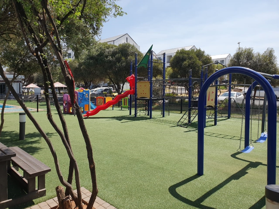 1 Bedroom Property for Sale in Greenstone Hill Gauteng