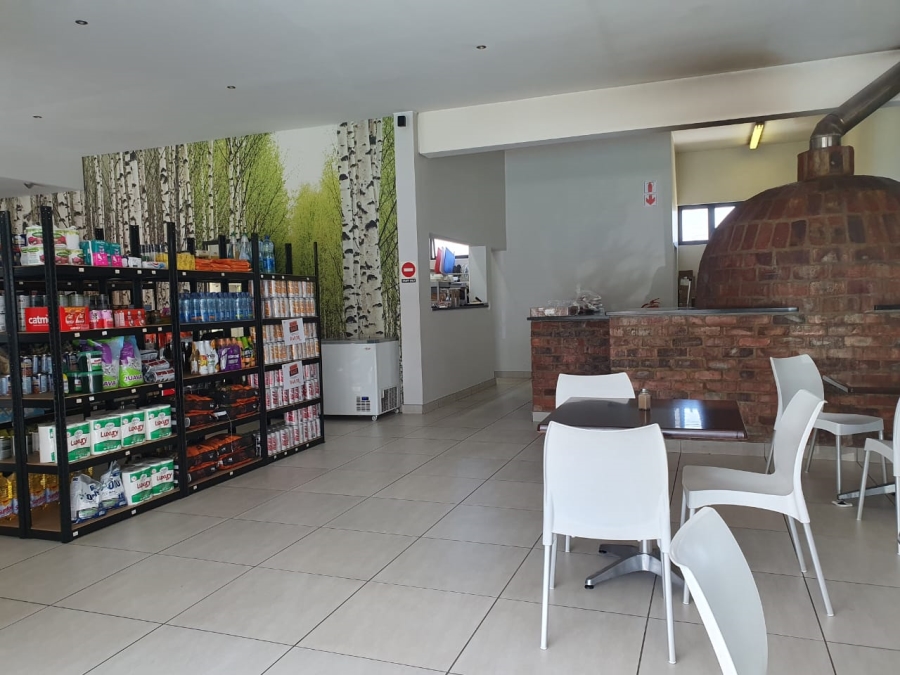 1 Bedroom Property for Sale in Greenstone Hill Gauteng