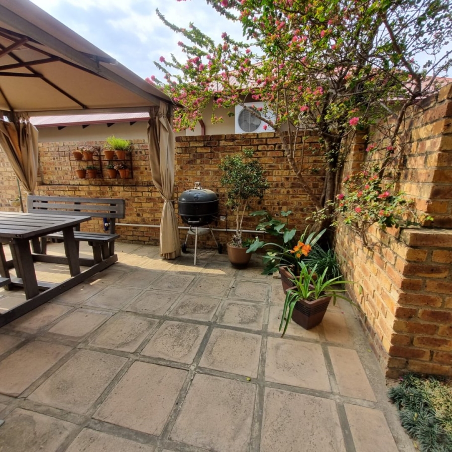 3 Bedroom Property for Sale in Needwood Gauteng