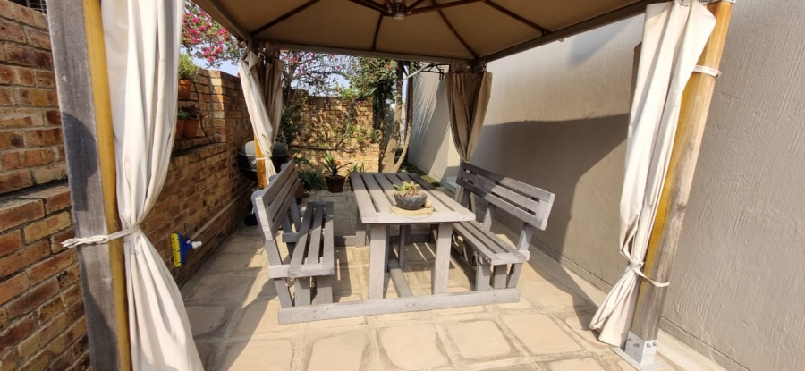 3 Bedroom Property for Sale in Needwood Gauteng