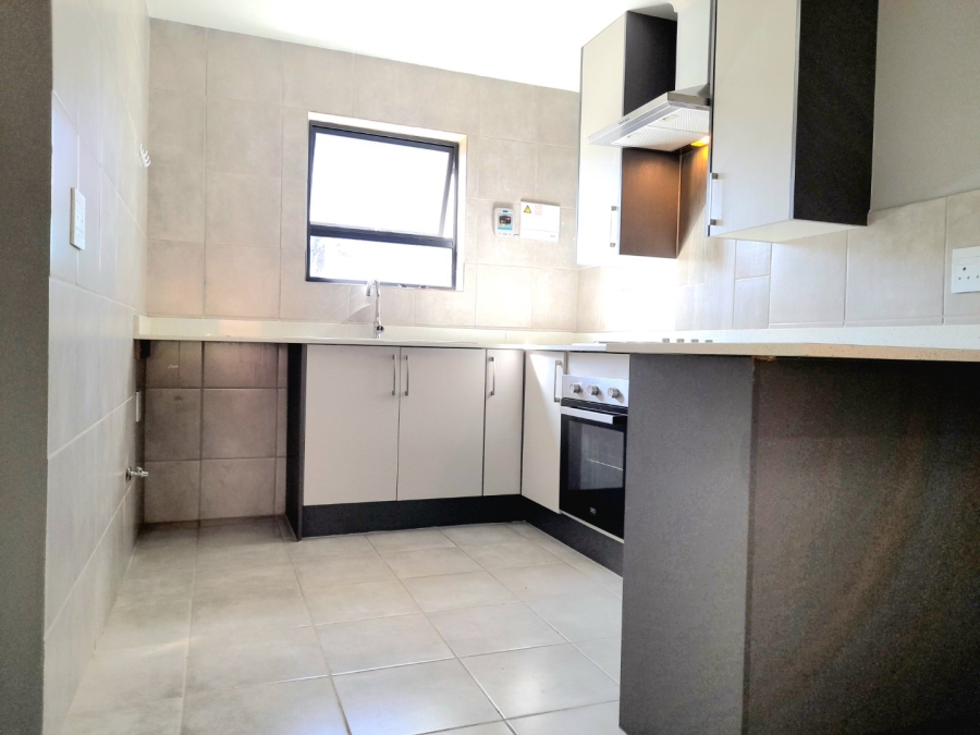 To Let 2 Bedroom Property for Rent in Witpoortjie Gauteng