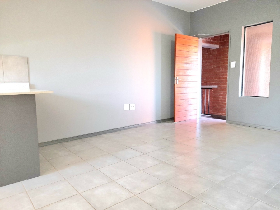 To Let 2 Bedroom Property for Rent in Witpoortjie Gauteng