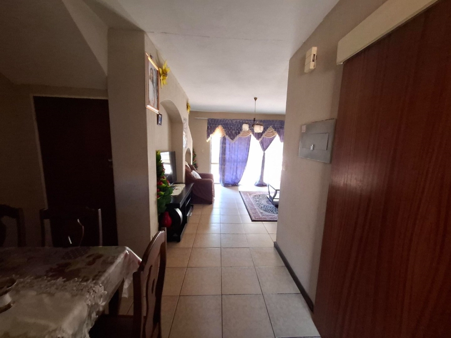 2 Bedroom Property for Sale in Muckleneuk Gauteng