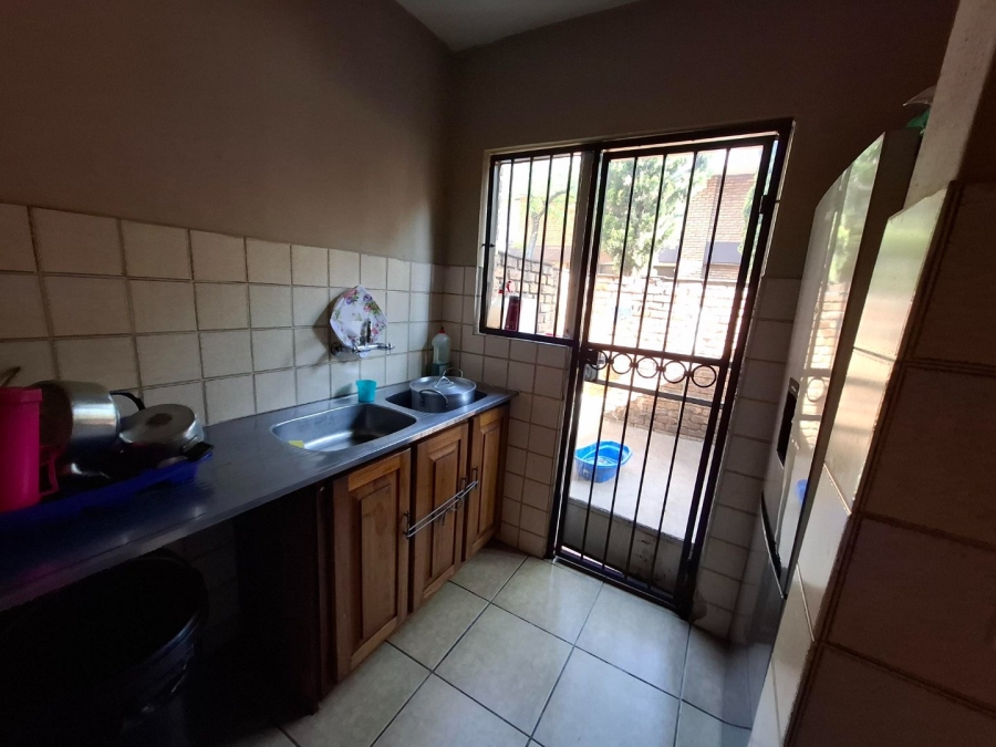 2 Bedroom Property for Sale in Muckleneuk Gauteng