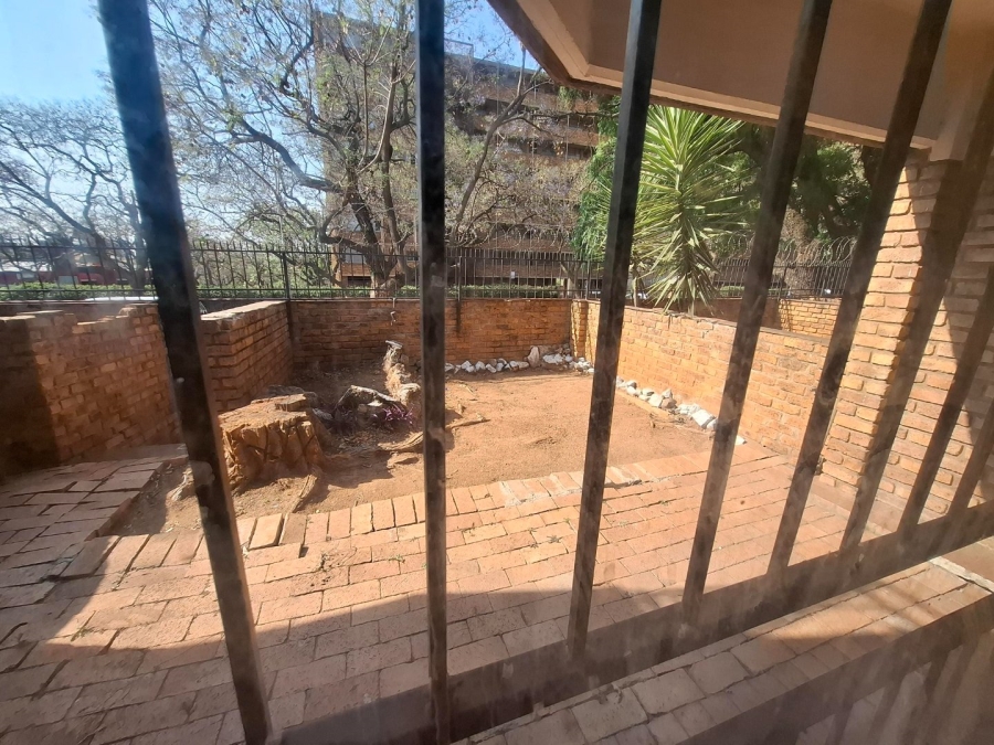 2 Bedroom Property for Sale in Muckleneuk Gauteng
