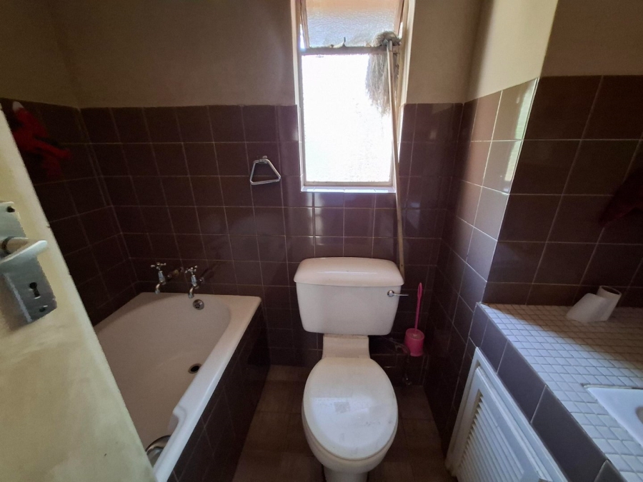 2 Bedroom Property for Sale in Muckleneuk Gauteng