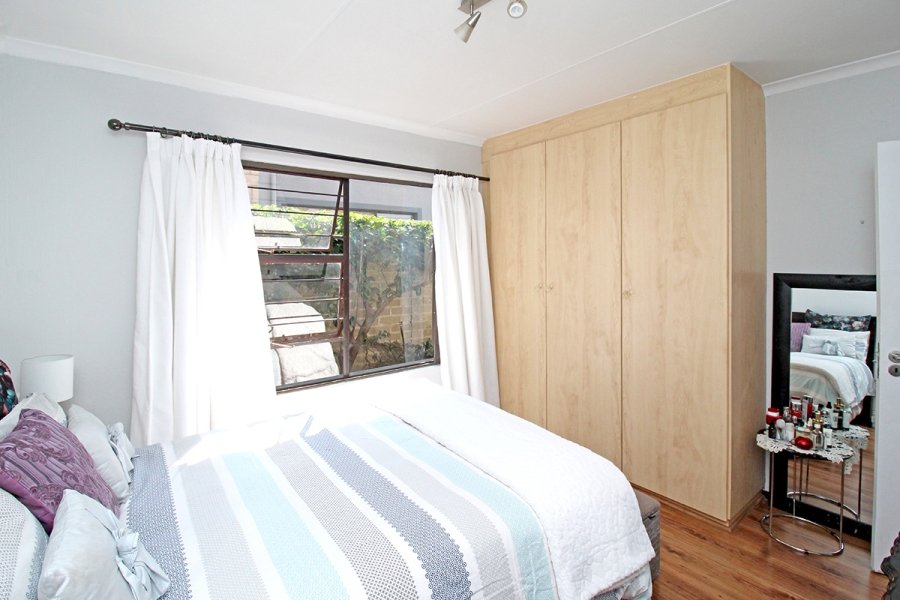 2 Bedroom Property for Sale in Broadacres Gauteng