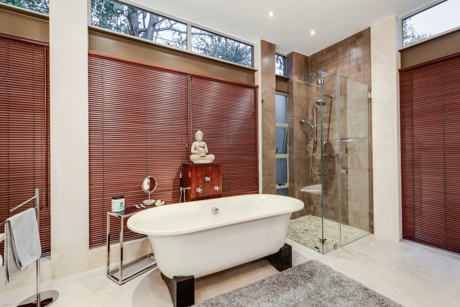 4 Bedroom Property for Sale in Fourways Gardens Gauteng