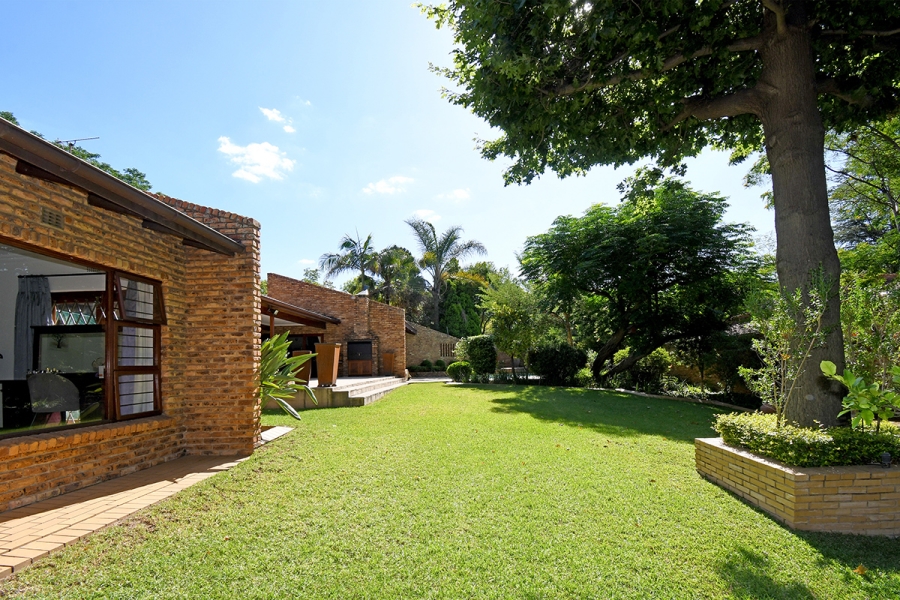 4 Bedroom Property for Sale in Bryanston Gauteng