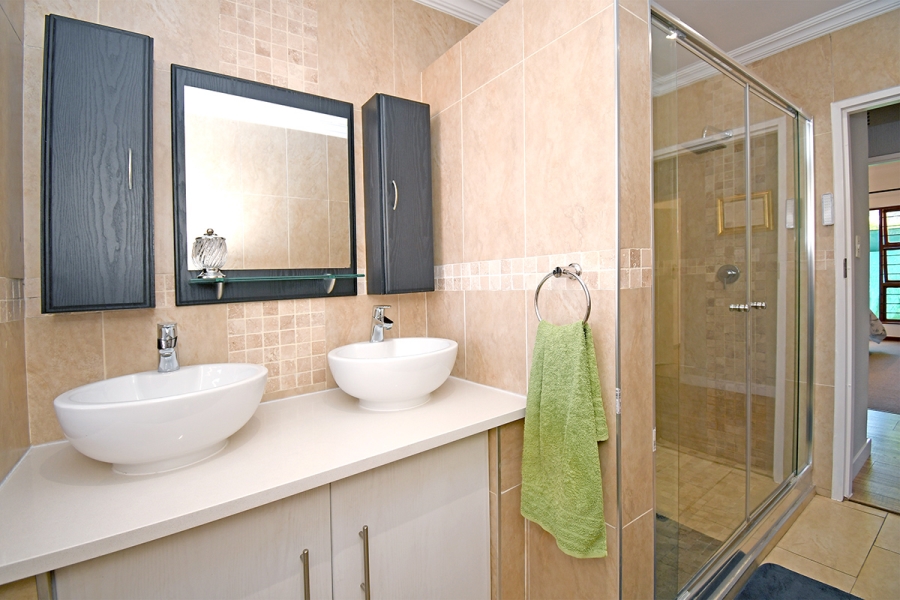 4 Bedroom Property for Sale in Bryanston Gauteng