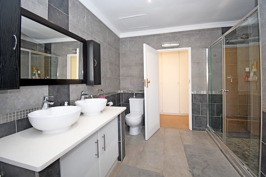 4 Bedroom Property for Sale in Bryanston Gauteng