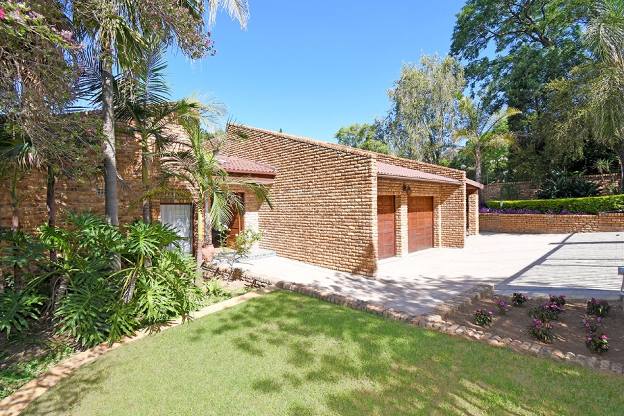 4 Bedroom Property for Sale in Bryanston Gauteng