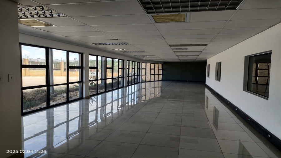 To Let commercial Property for Rent in North Riding Gauteng