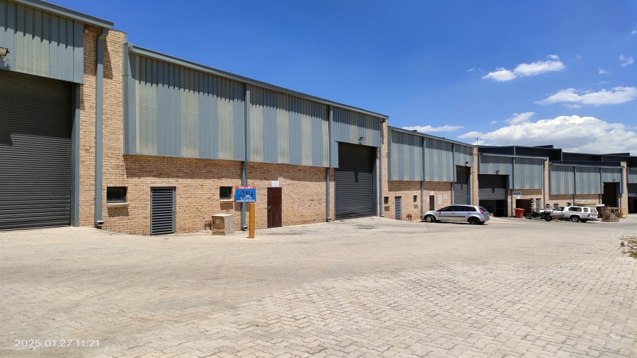 To Let commercial Property for Rent in North Riding Gauteng