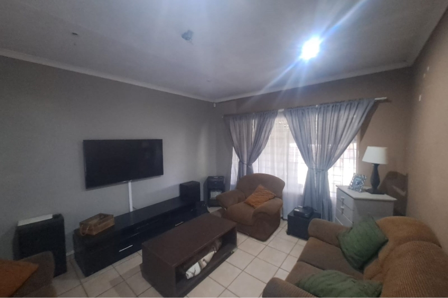 3 Bedroom Property for Sale in The Reeds Gauteng