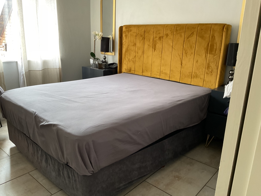 2 Bedroom Property for Sale in Zwartkop Gauteng