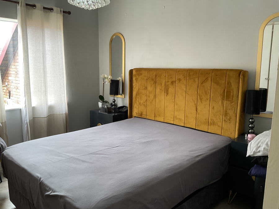 2 Bedroom Property for Sale in Zwartkop Gauteng