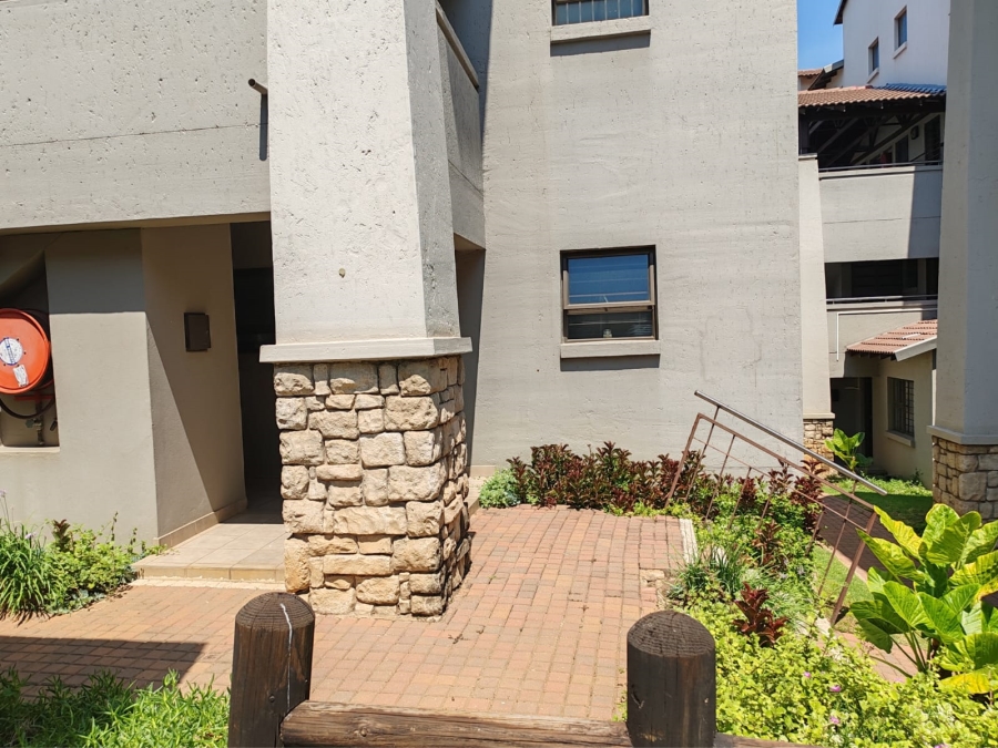 1 Bedroom Property for Sale in Sunninghill Gauteng