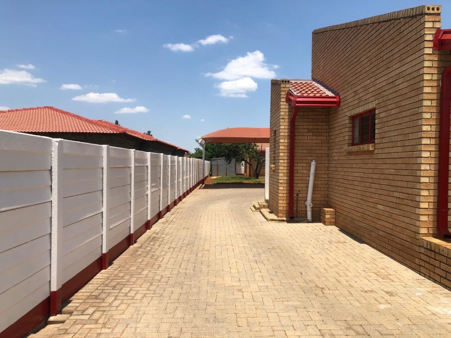 4 Bedroom Property for Sale in Meyerton Park Gauteng