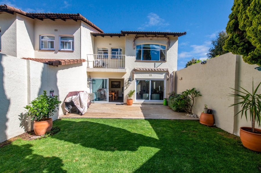 2 Bedroom Property for Sale in Strathavon Gauteng