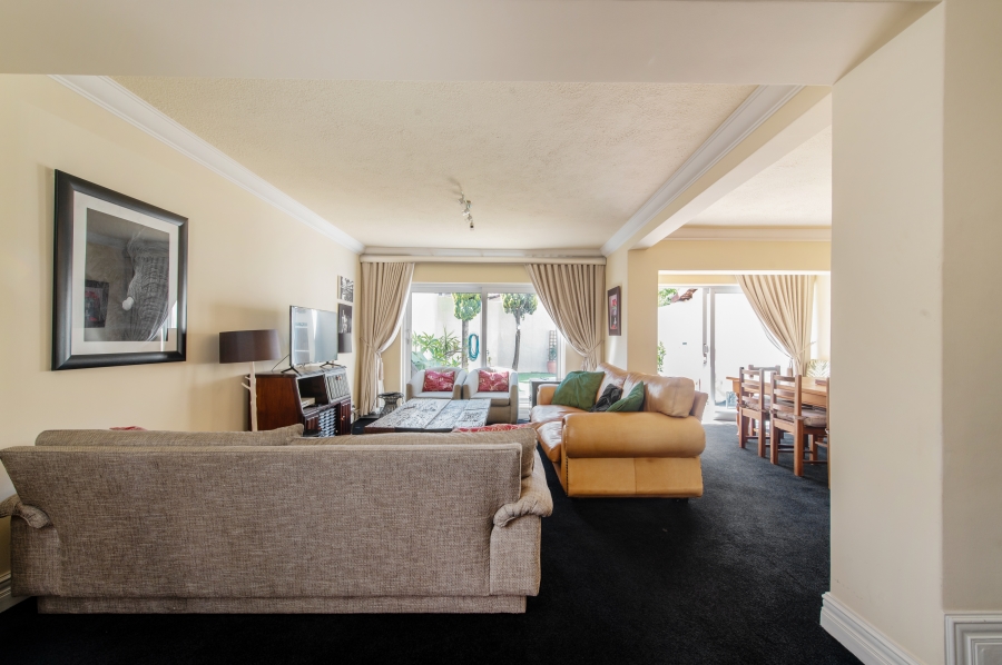 2 Bedroom Property for Sale in Strathavon Gauteng