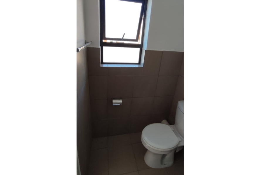 To Let 2 Bedroom Property for Rent in Albertsdal Gauteng