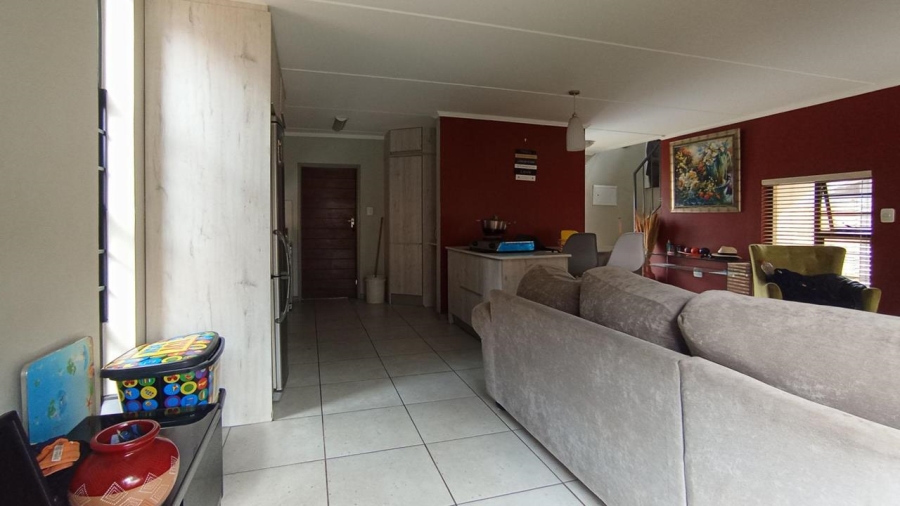 3 Bedroom Property for Sale in Amberfield Gauteng